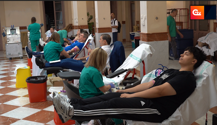 Jornada especial de donación de sangre en el antiguo Casino de Ciudad Real con puestos de atención a donantes. Jornada especial de donación de sangre en el antiguo Casino de Ciudad Real con puestos de atención a donantes.