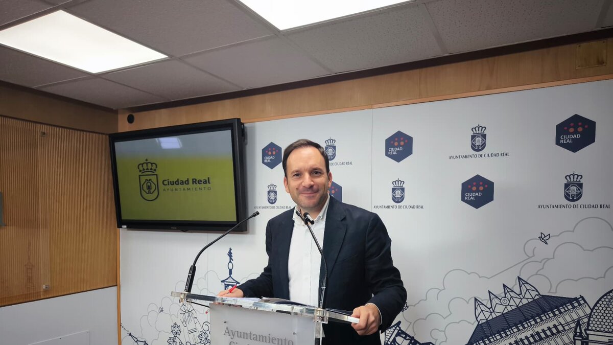 Guillermo Arroyo tras la Junta de Gobierno Local del Ayuntamiento de Ciudad Real