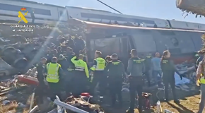Ciudad Real se vuelca en la atención a las víctimas del accidente ferroviario de Urda Los hospitales de Ciudad Real y Alcázar piden donaciones urgentes de sangre tras el accidente de Urda. Atención psicológica para afectados y familiares: 665 658 472.