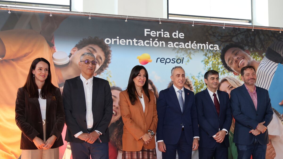 I Feria de Orientación Académica organizada por Repsol en Puertollano.