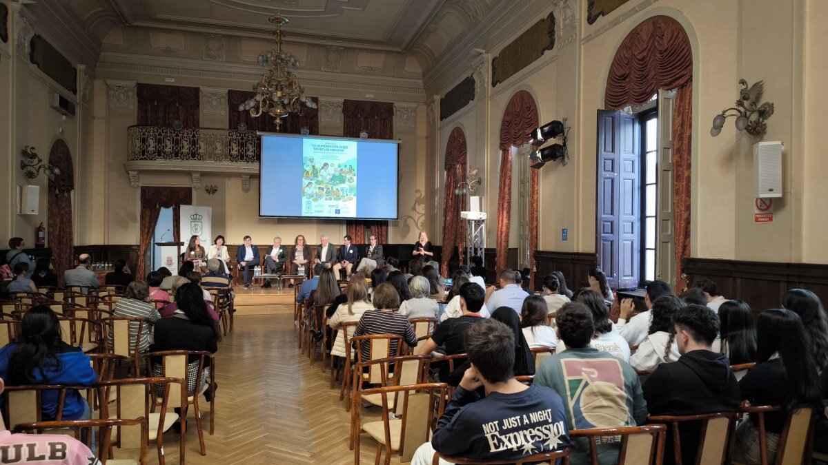 Ciudad Real reúne a profesionales sanitarios para abordar la alimentación, la prevención y la autonomía personal