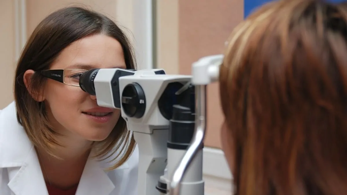 SALUD Y BIENESTAR 14 oculista