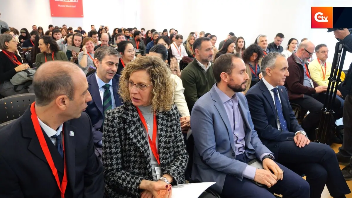 PORTADA 15 mideles 6 1 13